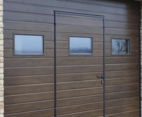 Ворота с окнами в Ставрополе